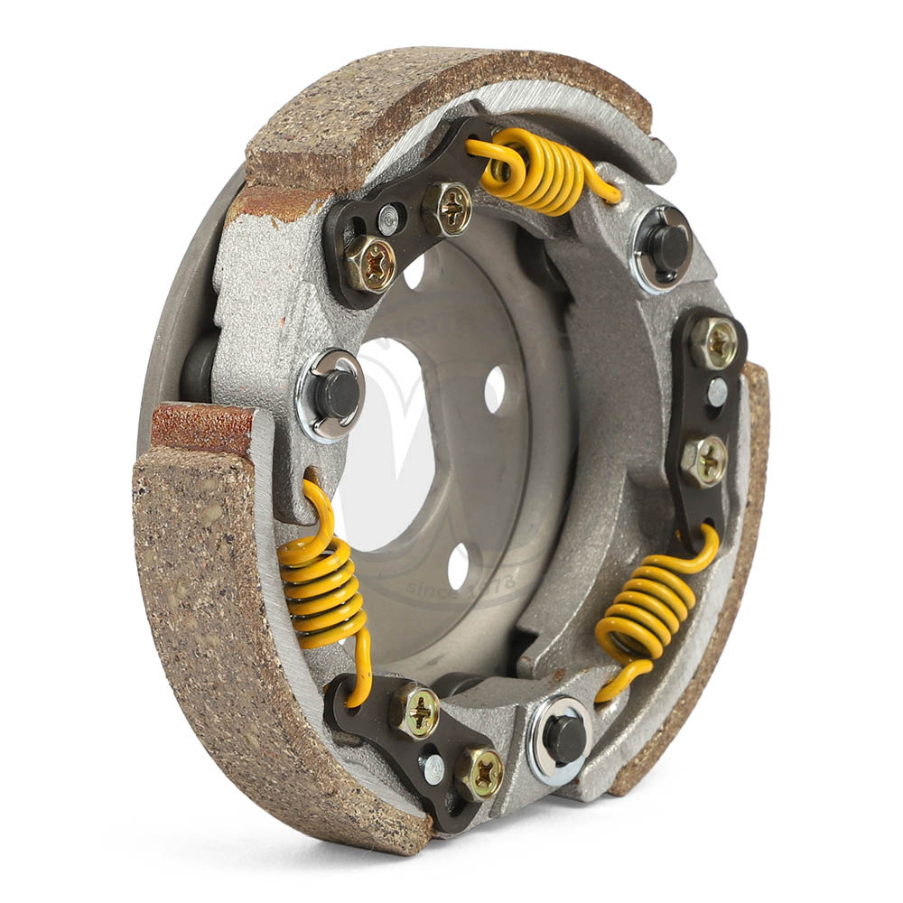 0QD5045_ad8152 three.jpg